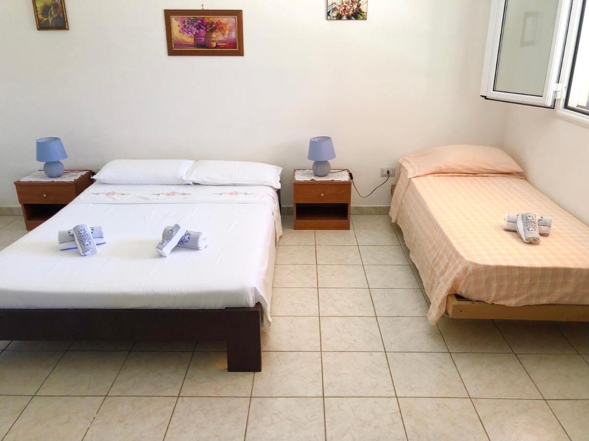 Villette Vacanze - Vie Russe Marina Di Pescoluse Ngoại thất bức ảnh