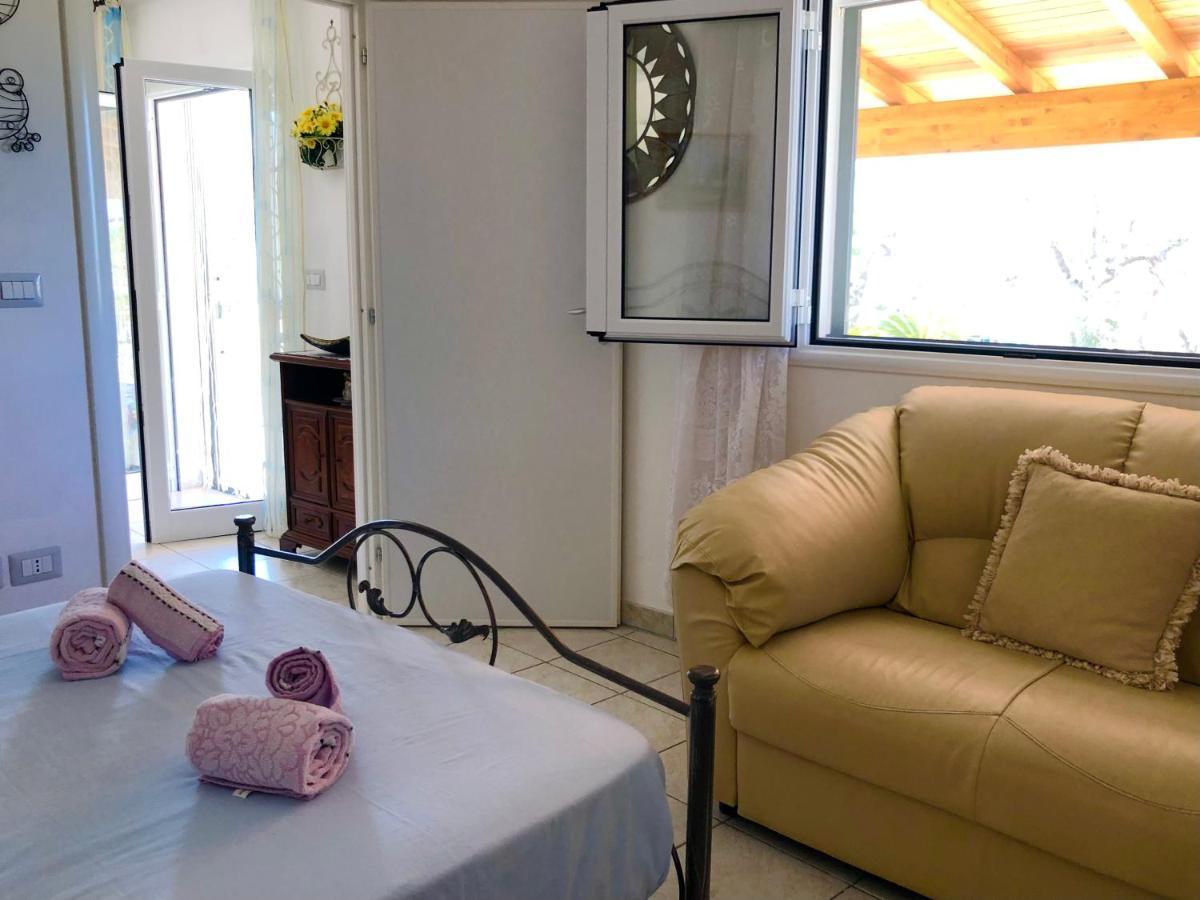 Villette Vacanze - Vie Russe Marina Di Pescoluse Ngoại thất bức ảnh