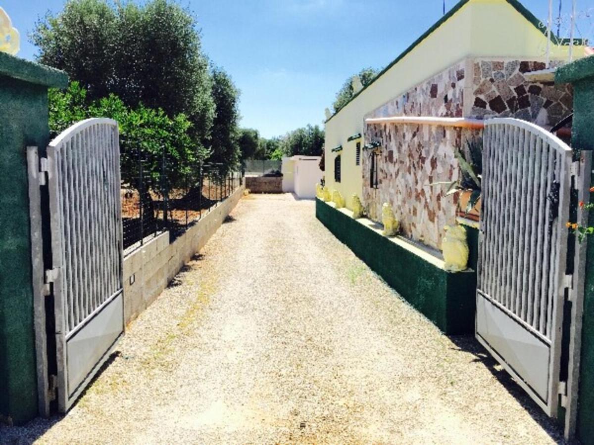 Villette Vacanze - Vie Russe Marina Di Pescoluse Ngoại thất bức ảnh